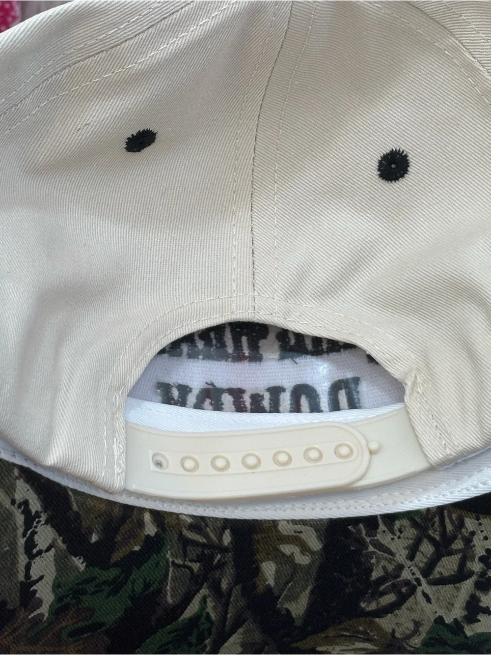 MAKE HEAVEN ROWDY Cream & Camouflage Baseball Cap